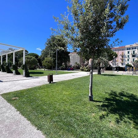Savona Casa Per Vacanze E Lavoro Apartamento Exterior foto